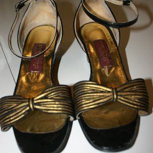 Vintage (1973) Black Leather Wedge 7.5M GoldStripe